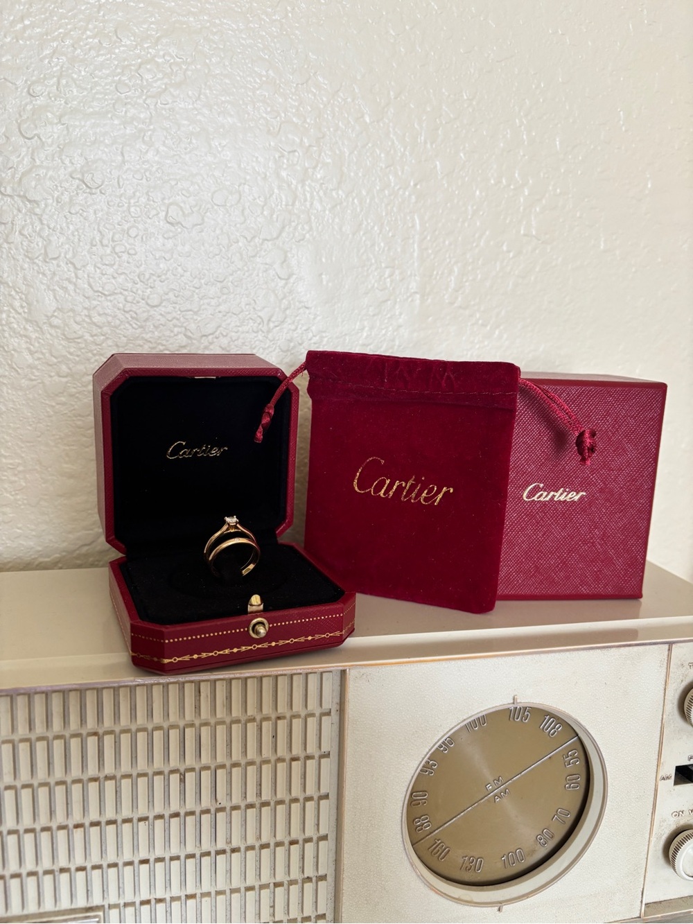 Cartier Red & Gold Ring Display box